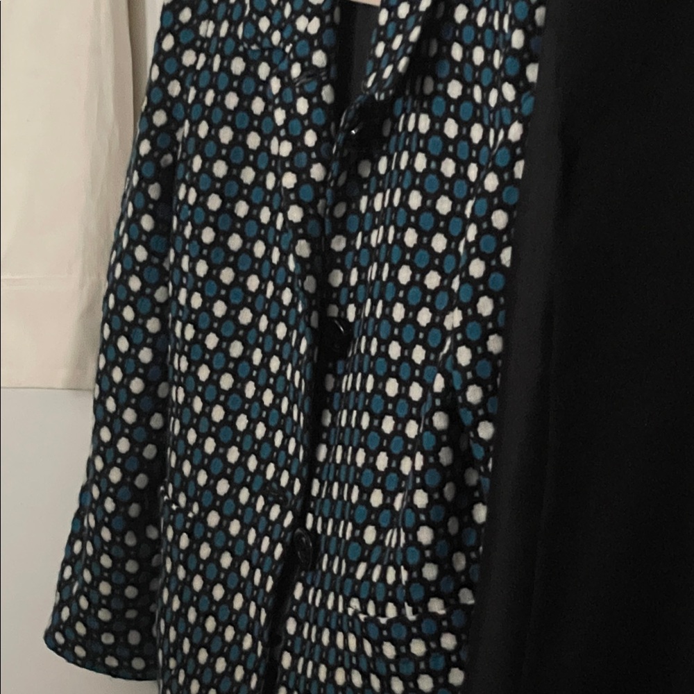 Super beautiful suit coat looks like teal and black with white dots